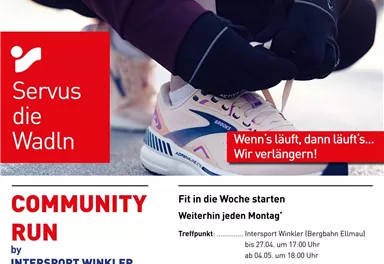 Ein Werbeplakat für den Community Run von Intersport Winkler. Die Veranstaltung findet jeden Montag von November bis März statt und beginnt um 17:00 Uhr.