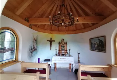 Berghofkapelle innen