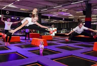 Bild 2 Jump House