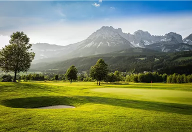 Ellmau_Golfschlaeger_Wilder Kaiser