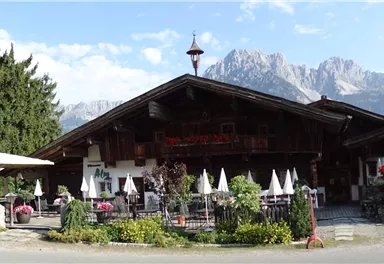 Ellmauer Alm - Parkplatz gegenüber