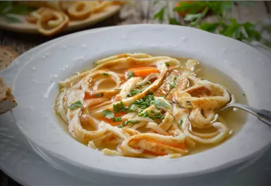 Frittatensuppe-Hotel-Alpenschloessl-Soell