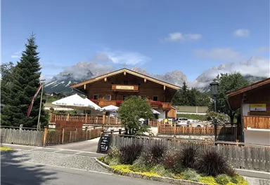 Going_Cafe Schuster_Sommer_Wilder Kaiser