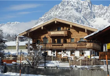 Going_Cafe Schuster_Winter_Wilder Kaiser