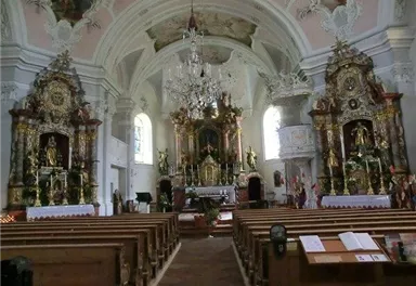 Going_Kirche_Innen_Wilder Kaiser (3)
