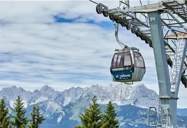 Gondeln Winter - St. Johann