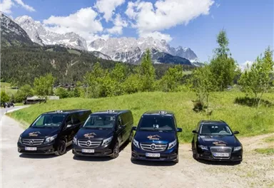 Kaiser Taxi 4