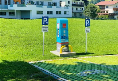 Ladestation Parkplatz West