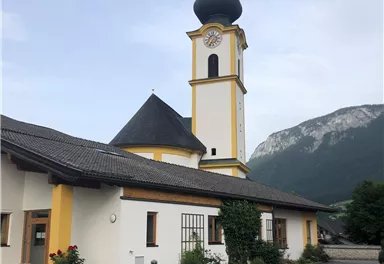 Söll_Bücherei1_Wilder Kaiser