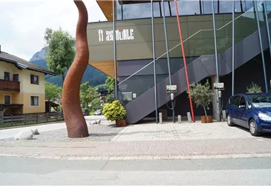 Söll_E-Tankstelle/Mühle_Wilder Kaiser
