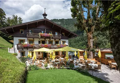Söll_Haus vorne mit Terrasse_Wilder Kaiser