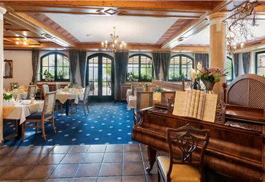 Söll_Hotel_AlpenSchlössl1_Restaurant_WilderKaiser