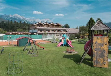 Söll_Spielplatz Franzlhof 1_Wilder Kaiser