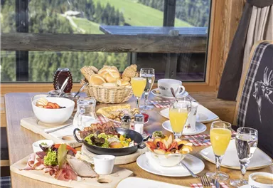 Söll_Tisch_Wilder Kaiser