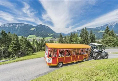 Söll_Traktorfahrt Gruberhof_Wilder Kaiser1