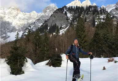 Wanderführerin_Sonja_ im_Winter