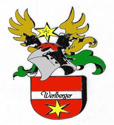 Ein Wappen mit einem roten Schild, einer weißen Schrift und einem goldenen Stern. Darüber schwebt ein Helm mit zwei goldenen Adlerflügeln und einem grünen Wappenschild.