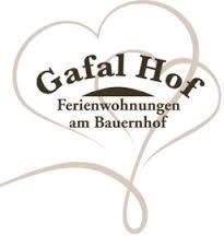 The logo of Gafal Hof showcases vacation apartments on a farm. It conveys a warm and inviting atmosphere.