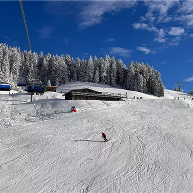 Stoagrubn-Skihuette-SkiWelt