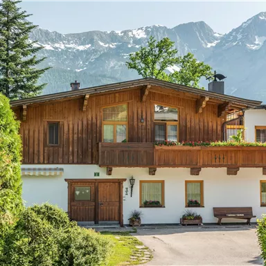 mit Haustüre