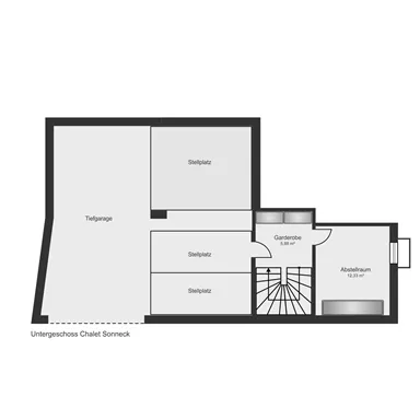 Eine einfache Grundrissdarstellung eines Hauses. Die Räume sind mit Beschriftungen wie „Schlafzimmer“ und „Abstellraum“ versehen.