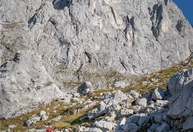 Wilder_Kaiser_Sportler_Klettern_Leuchsturm_Whisky_Cigarettes_Sommer2021_hochzwei (9)_1920px.jpg
