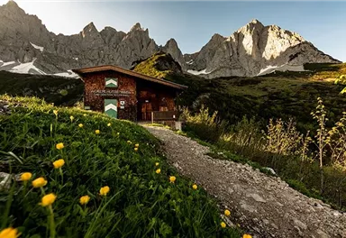 Wilder_Kaiser_Infrastruktur_Ackerlhütte_Sommer2021_Manuel_Bialucha (4)_72dpi.jpg