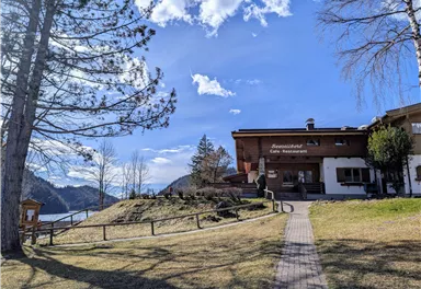 Scheffau_Cafe Restaurant Seestüberl_März 2025_TVB Wilder Kaiser (1).jpg