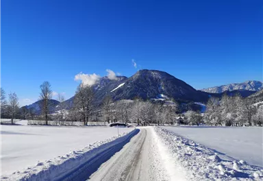Scheffau_Soell_Kaiserblick-Winterrunde_Hauning_Blick zum Pölven_Wilder Kaiser