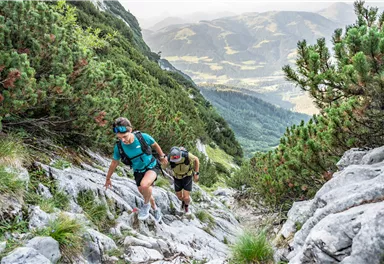 Scheffau_Steig ins Schneekar_Wilder Kaiser