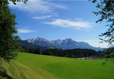 Söll_Dorfrunde_Ausblick_Wilder Kaiser