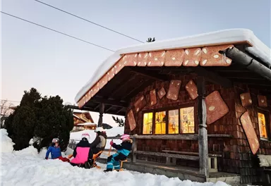 Verhextes Winterwunderland Knusperhaus