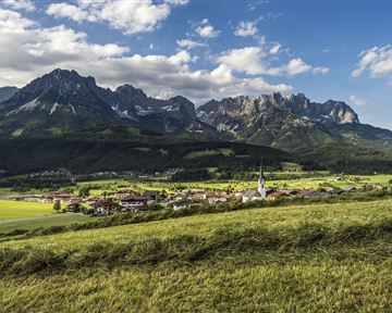 Ellmau_Dorfansicht_Panorama_Wilder Kaiser