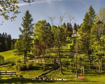Kapellenpark Ellmau_Foto von Felbert_Reiter (1).jpg