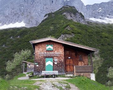 Going_Ackerlhütte_Sommer2020_Daniela_Pfeiler (1)_bearb.jpg