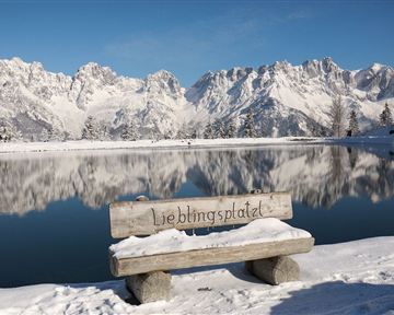 Wilder_Kaiser_Astbergsee_Winter2023_LotteMoons (5)_72dpi.jpg